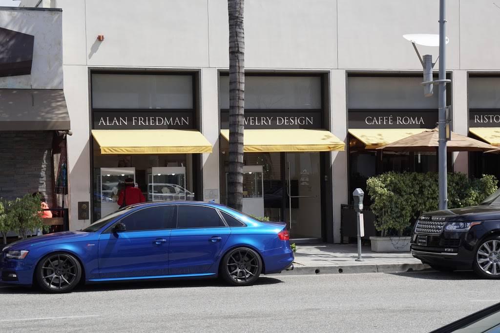 Caffe Roma | restaurant | 350 N Canon Dr, Beverly Hills, CA 90210, USA | 3102747834 OR +1 310-274-7834