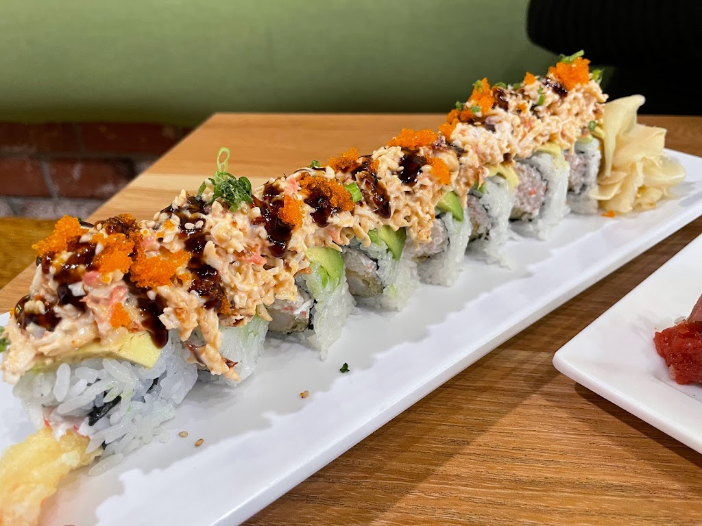 Sea Salt Pho & Sushi | restaurant | 10550 Craftsman Way ste 186, San Diego, CA 92127, USA | 8585241501 OR +1 858-524-1501