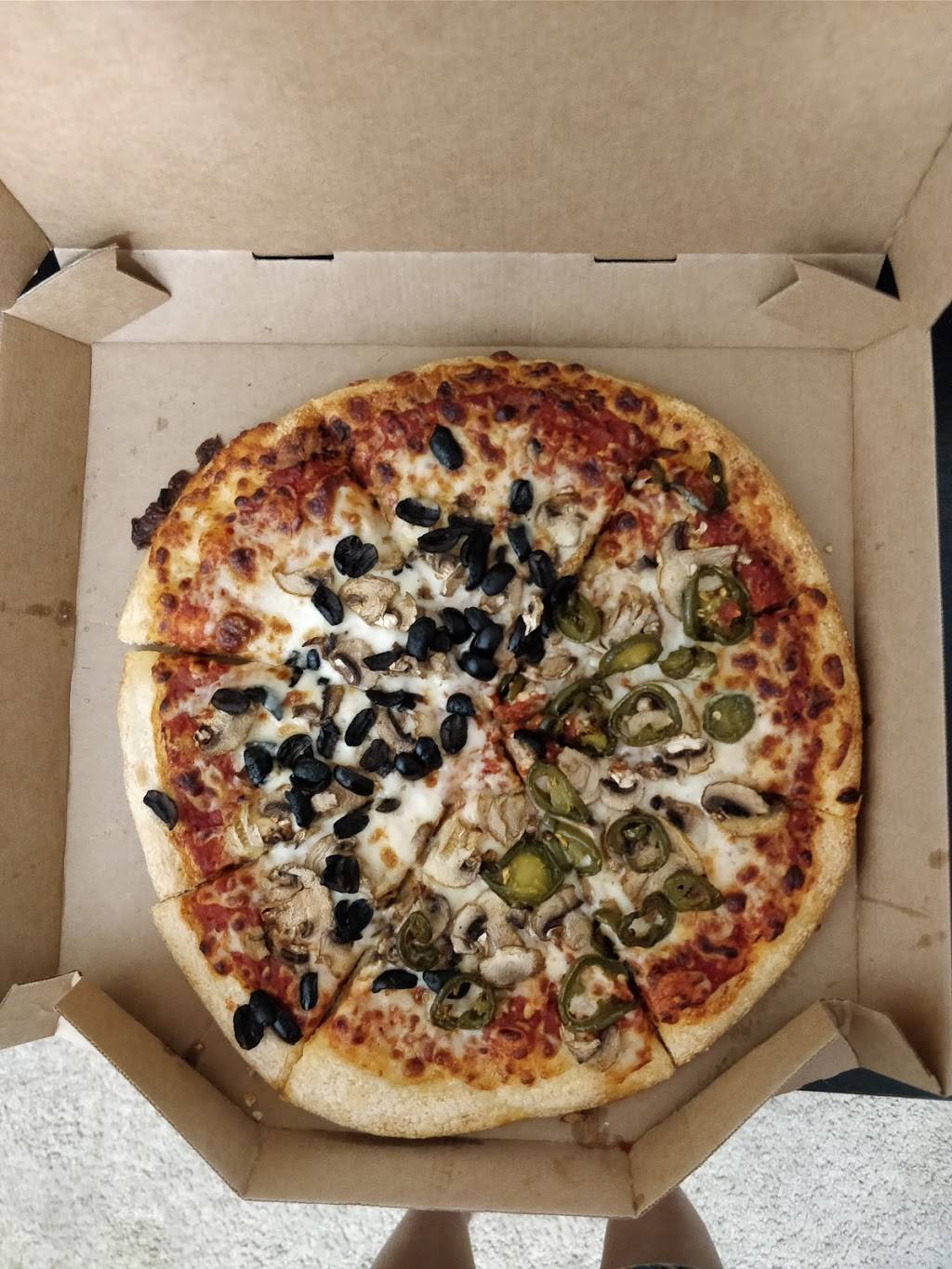 Pizza Hut | restaurant | 2405 S Vermont Ave, Los Angeles, CA 90007, USA | 2137462900 OR +1 213-746-2900