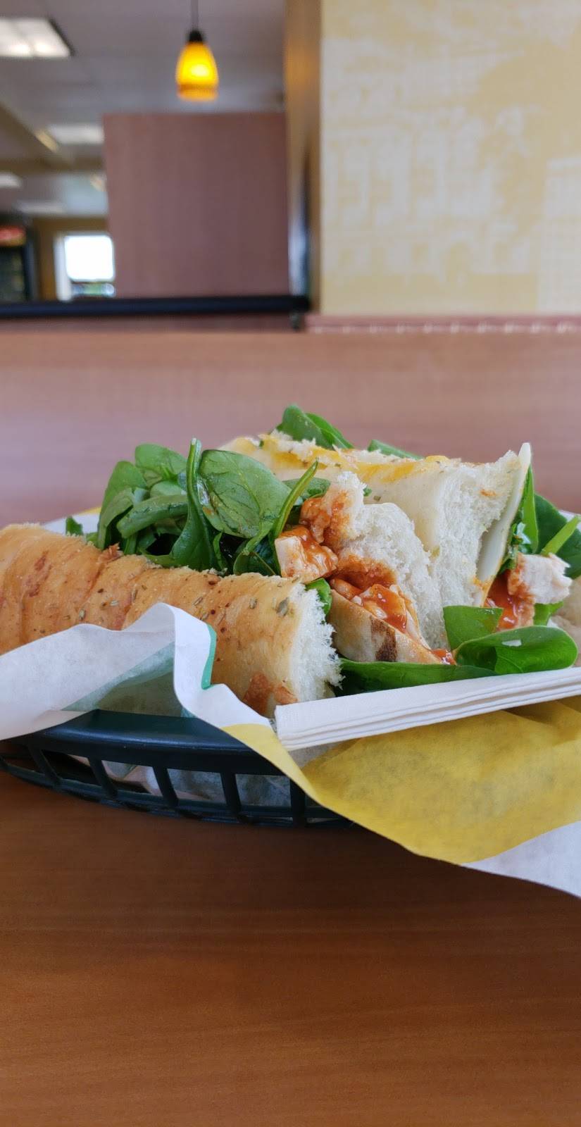 Subway | restaurant | 102 Beaver Run Rd, Apollo, PA 15613, USA | 7247273671 OR +1 724-727-3671