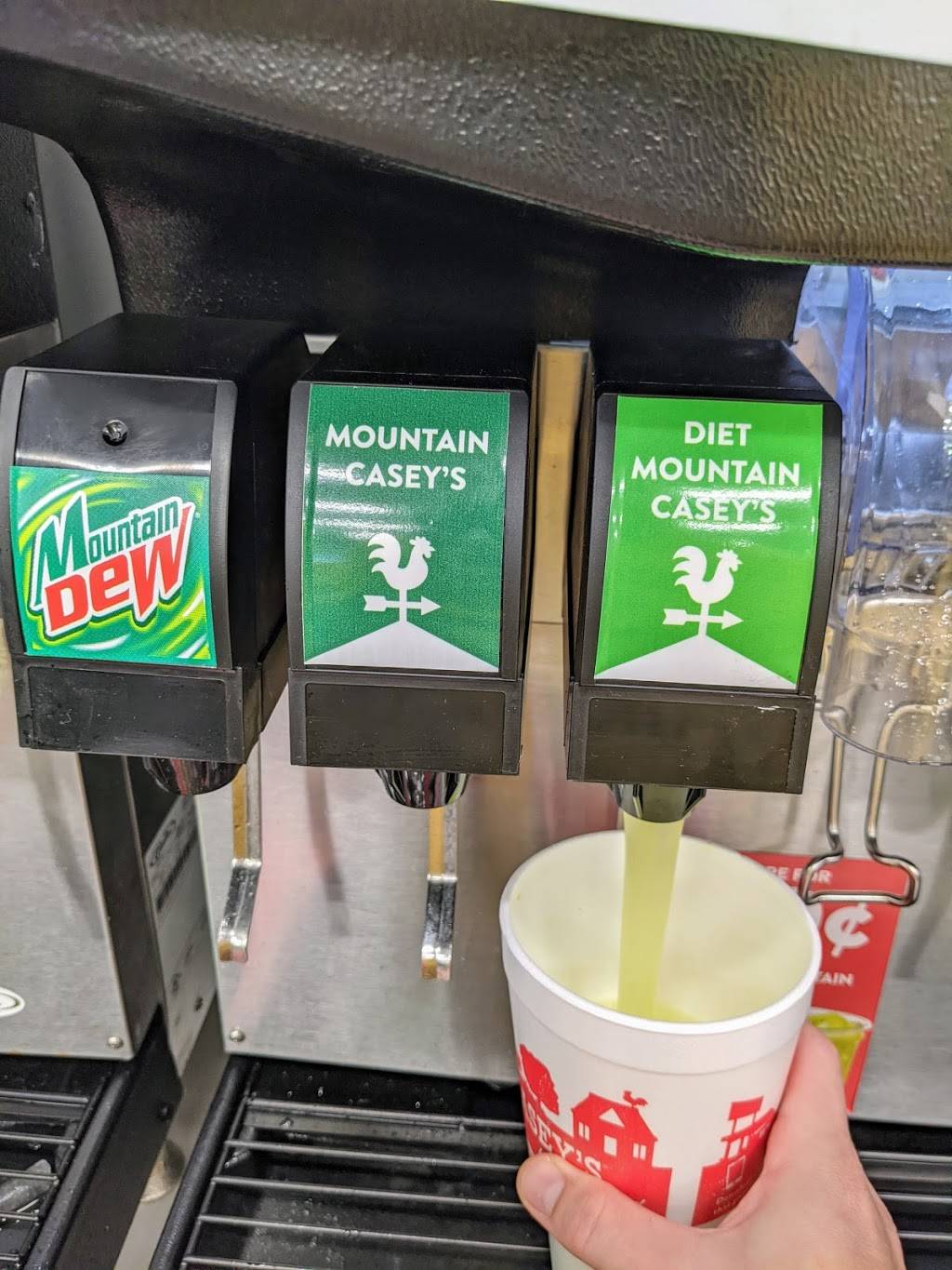 Caseys | restaurant | 1024 E 1st St, Ankeny, IA 50021, USA | 5159645595 OR +1 515-964-5595