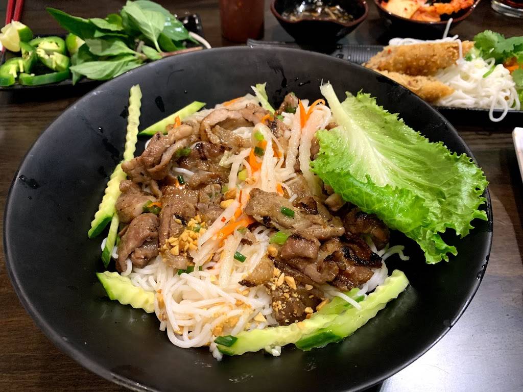 What The Pho @ Parker | restaurant | 10971 S Parker Rd, Parker, CO 80134, USA | 7208515109 OR +1 720-851-5109