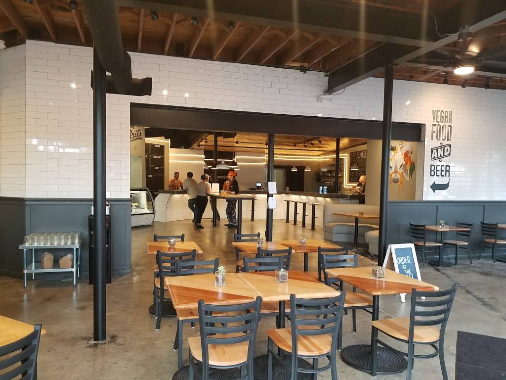 V-Grits | restaurant | 1025 Barret Ave, Louisville, KY 40204, USA | 5027421714 OR +1 502-742-1714