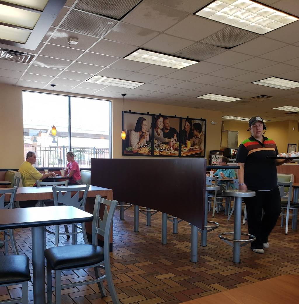 Burger King | restaurant | 300 N 6th St, Wausau, WI 54403, USA | 7158451959 OR +1 715-845-1959