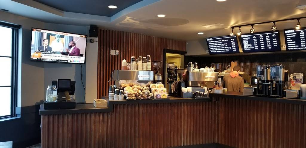 Loaded Joes - Vail | cafe | 242 E Meadow Dr, Vail, CO 81657, USA | 9704792883 OR +1 970-479-2883