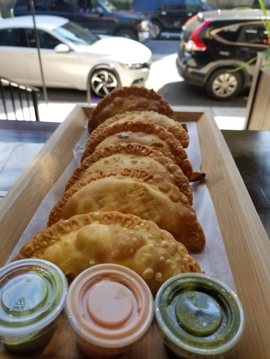 Empanada City | cafe | 363 Lincoln Rd, Brooklyn, NY 11225, USA | 7183635252 OR +1 718-363-5252