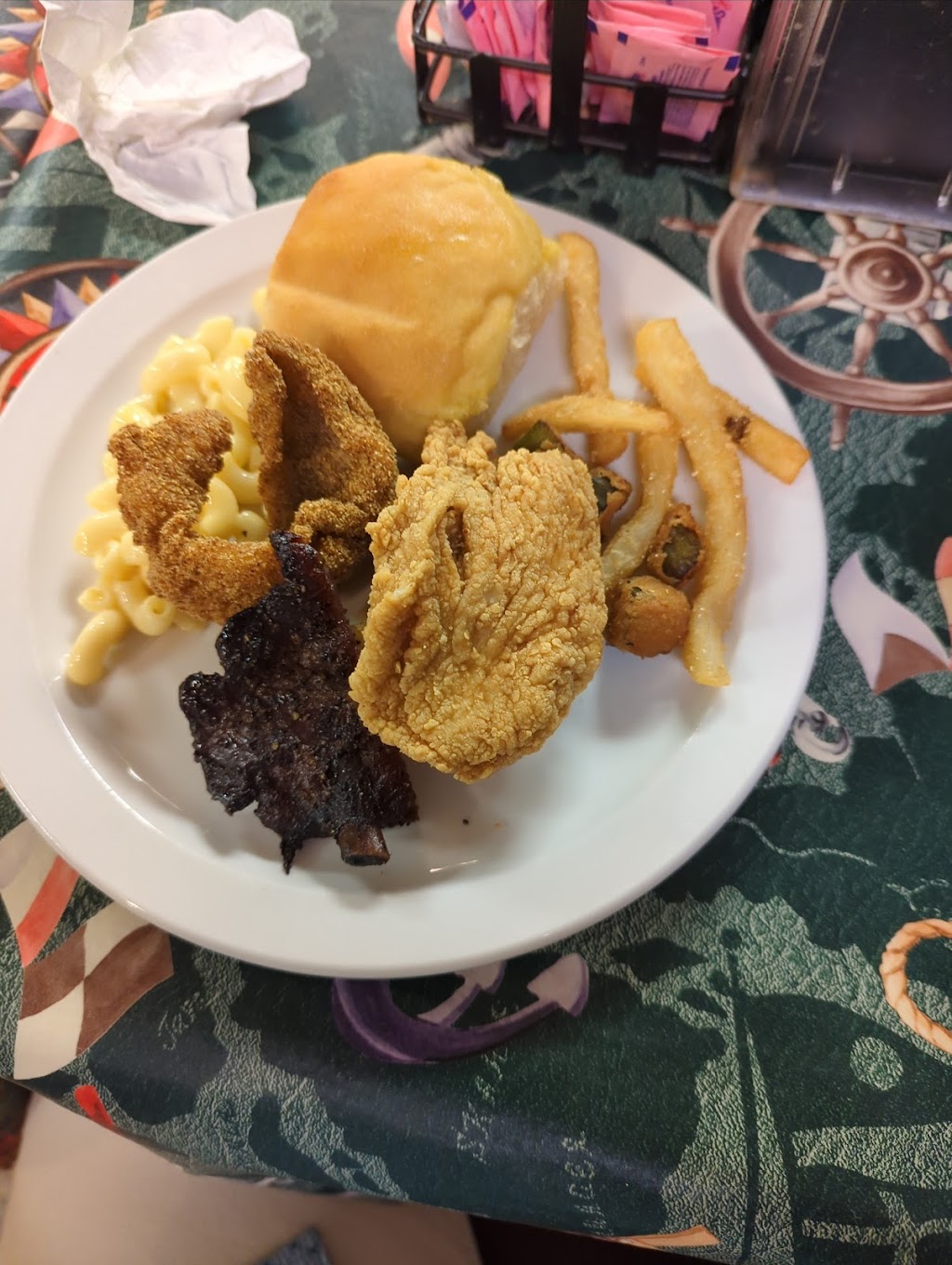 Country Village Catfish and Seafood | restaurant | 158 Knight Haven Cir, Star City, AR 71667, USA | 8706283333 OR +1 870-628-3333