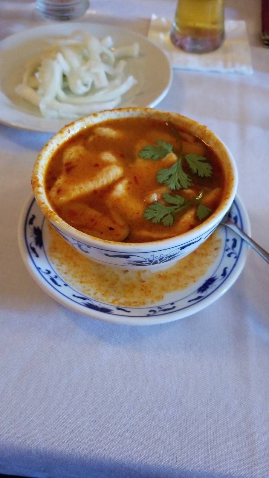 House Of Chou | restaurant | 12508 Dillingham Square, Woodbridge, VA 22192, USA | 7035900596 OR +1 703-590-0596