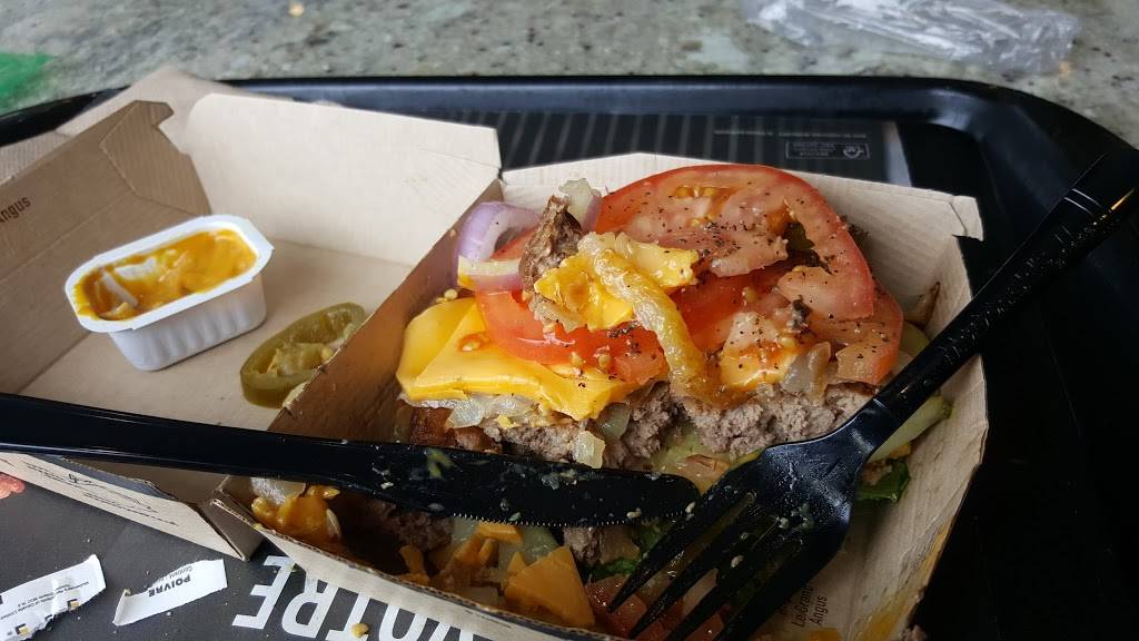 McDonalds | cafe | 80 Boulevard Gréber, Gatineau, QC J8T 3P8, Canada | 8195611436 OR +1 819-561-1436