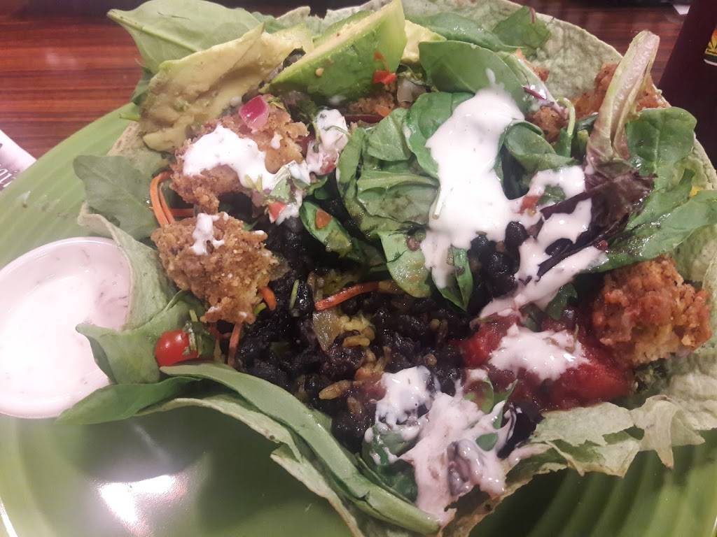 VEGGININIS PARADISE CAFE | restaurant | 15439 Mack Ave, Detroit, MI 48224, USA | 3133320447 OR +1 313-332-0447