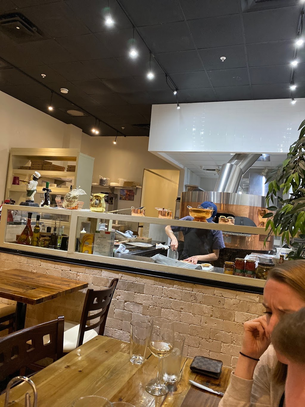 Pompei79 | restaurant | 2374 N Federal Hwy, Fort Lauderdale, FL 33305, USA | 7542004457 OR +1 754-200-4457