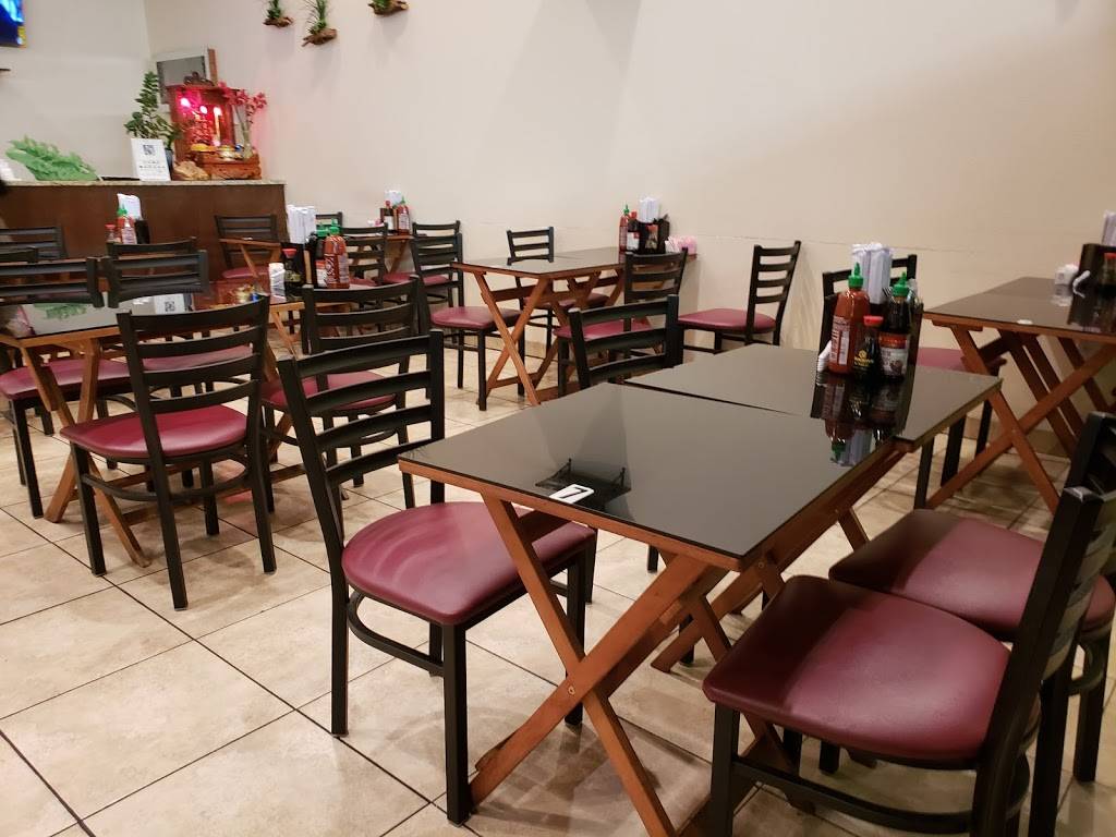 PHO VY | restaurant | 8223 Marbach Rd, San Antonio, TX 78227, USA | 2106733955 OR +1 210-673-3955