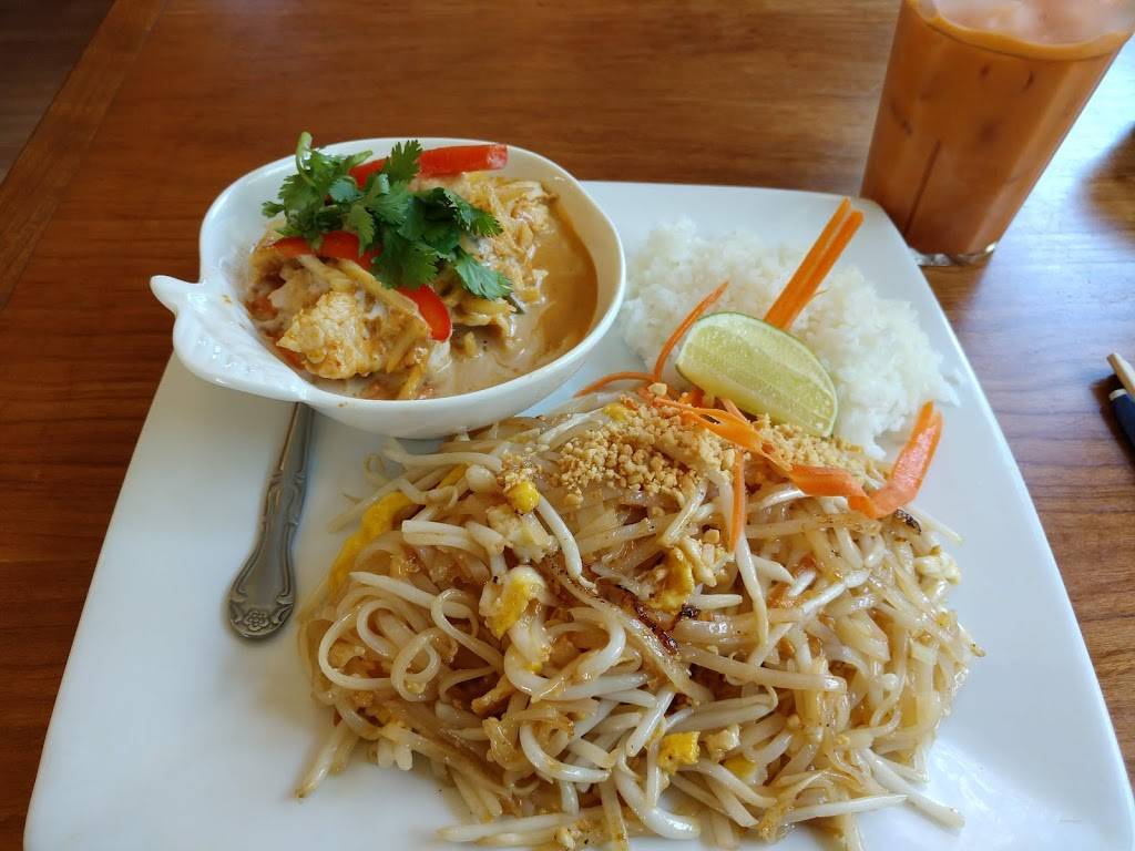 Nattamit Thai Restaurant | restaurant | 9001 Pacific Ave NW, Silverdale, WA 98383, USA | 3606923085 OR +1 360-692-3085