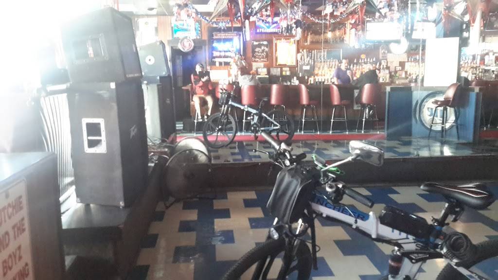 BGs Old World Tavern | restaurant | 661 E 185th St, Euclid, OH 44119, USA | 2165310331 OR +1 216-531-0331