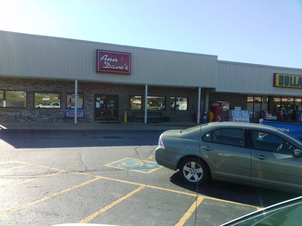 Ann & Daves Kitchen | restaurant | 2613 E Wood St, Paris, TN 38242, USA | 7316411334 OR +1 731-641-1334