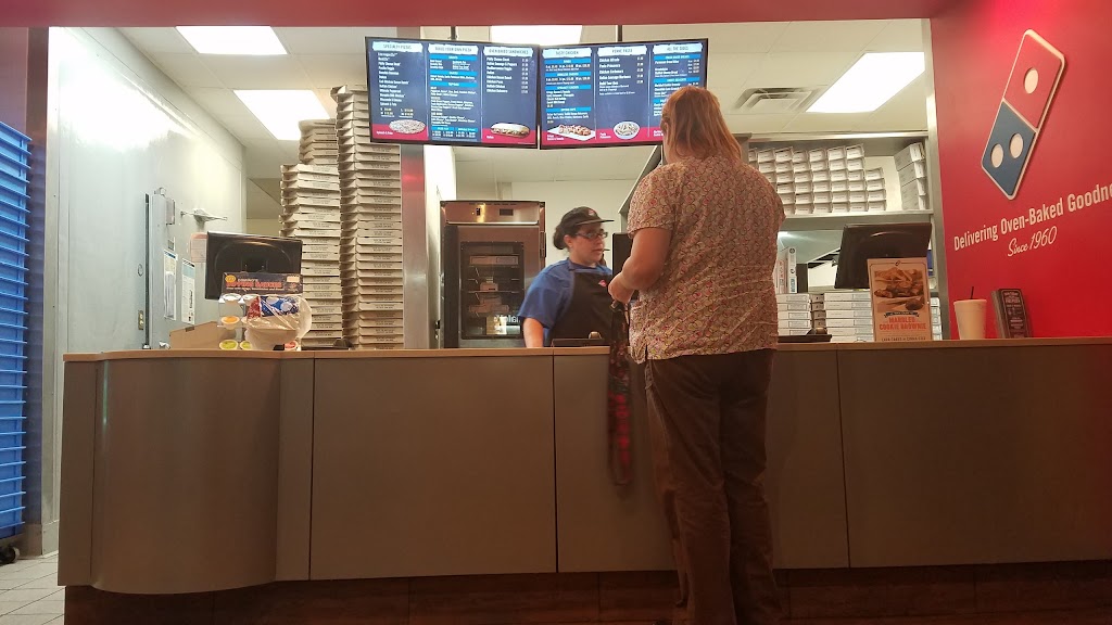 Dominos Pizza | meal delivery | 422 N Imperial Ave, El Centro, CA 92243, USA | 7603538100 OR +1 760-353-8100