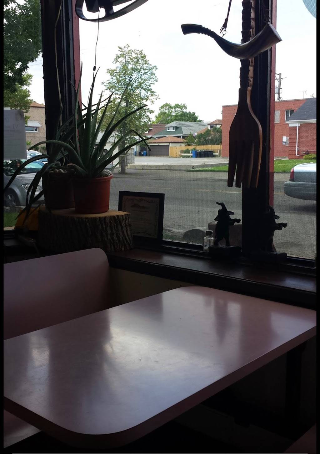 Cholies Pizza | restaurant | 3711 W 63rd St, Chicago, IL 60629, USA | 7737678600 OR +1 773-767-8600