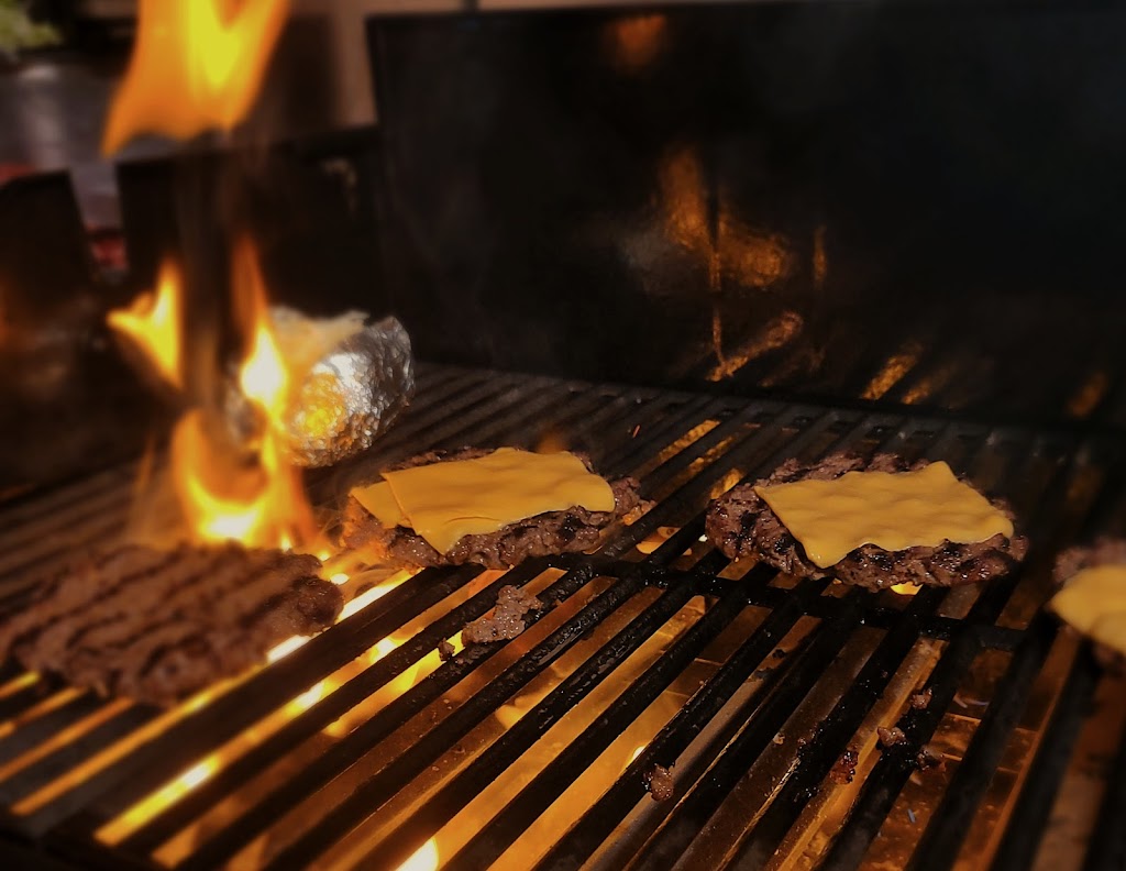 J&As Food Paradise | restaurant | 4248 N 31st Dr, Phoenix, AZ 85017, USA | 6024203903 OR +1 602-420-3903