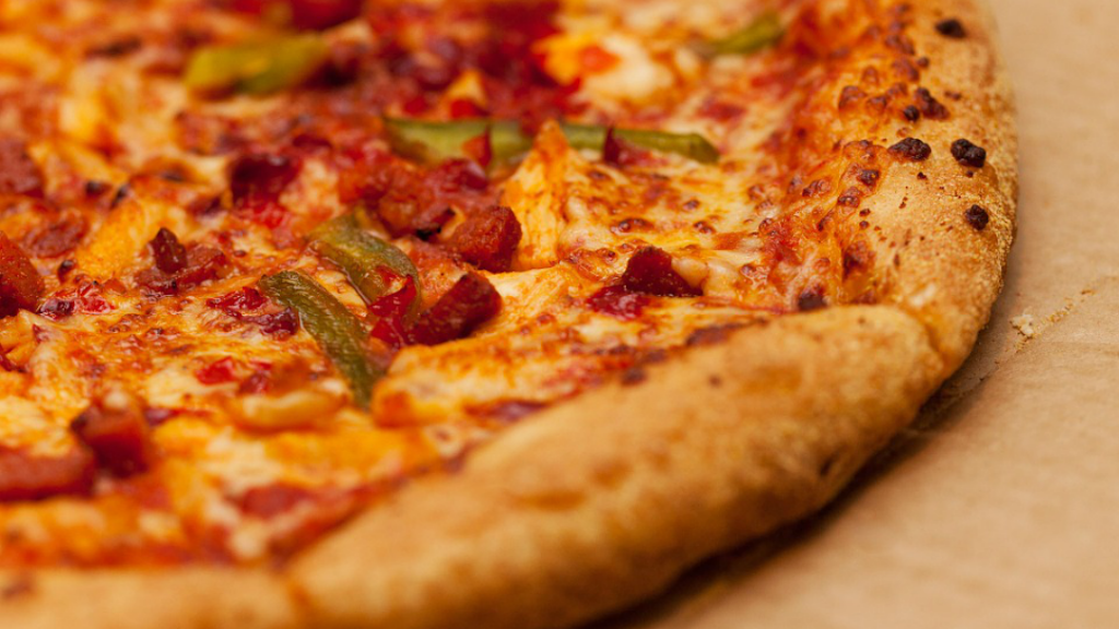 Cannonsburg Giovannis | restaurant | 1724 Cannonsburg Rd # 5, Ashland, KY 41102, USA | 6069280321 OR +1 606-928-0321