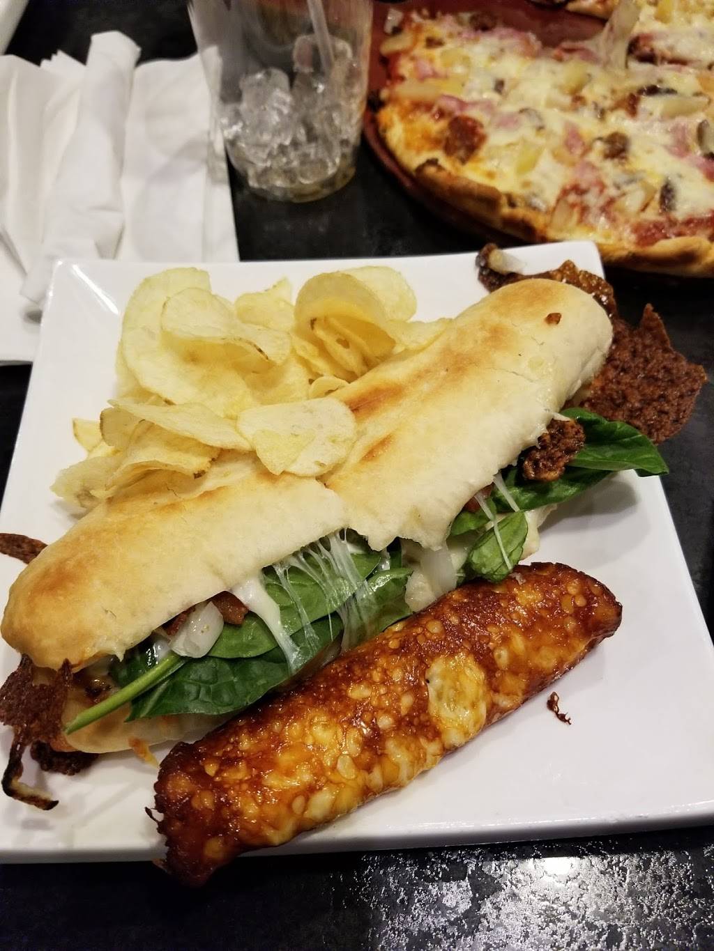 Michigo Pizza | restaurant | 255 W Nine Mile Rd, Ferndale, MI 48220, USA | 2484396195 OR +1 248-439-6195