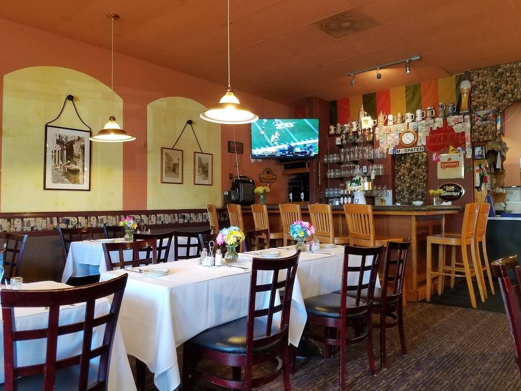 D Js Bistro | restaurant | 1825 Sutter St #C, Concord, CA 94520, USA | 9258253277 OR +1 925-825-3277