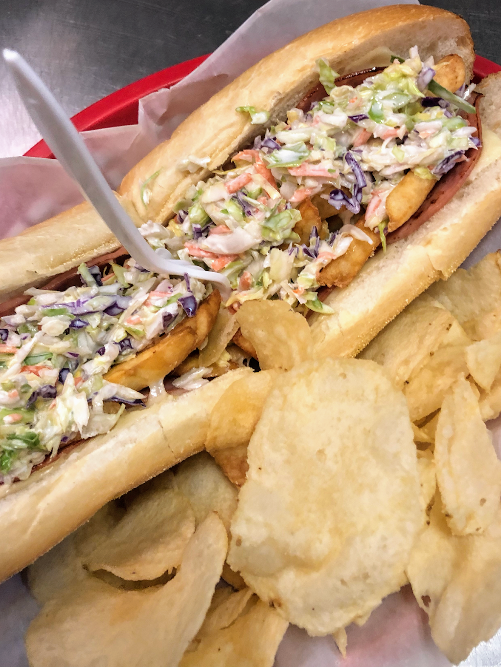 Little Oley Tavern | restaurant | 2068 Farmington Ave, Boyertown, PA 19512, USA | 6103672353 OR +1 610-367-2353