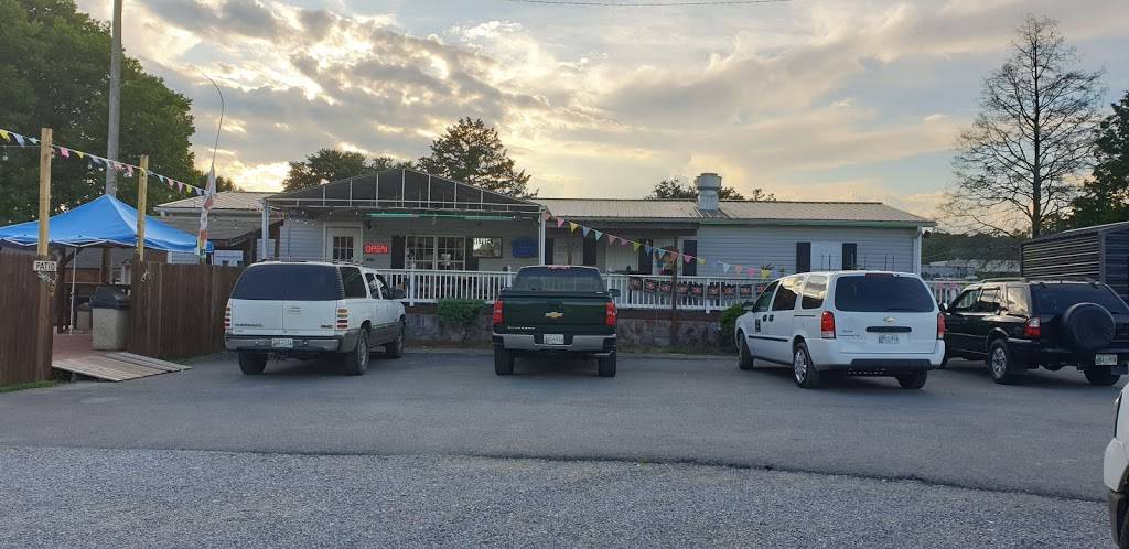 Rosas Taqueria | restaurant | 6900 US-41, Jasper, TN 37347, USA | 4239390754 OR +1 423-939-0754