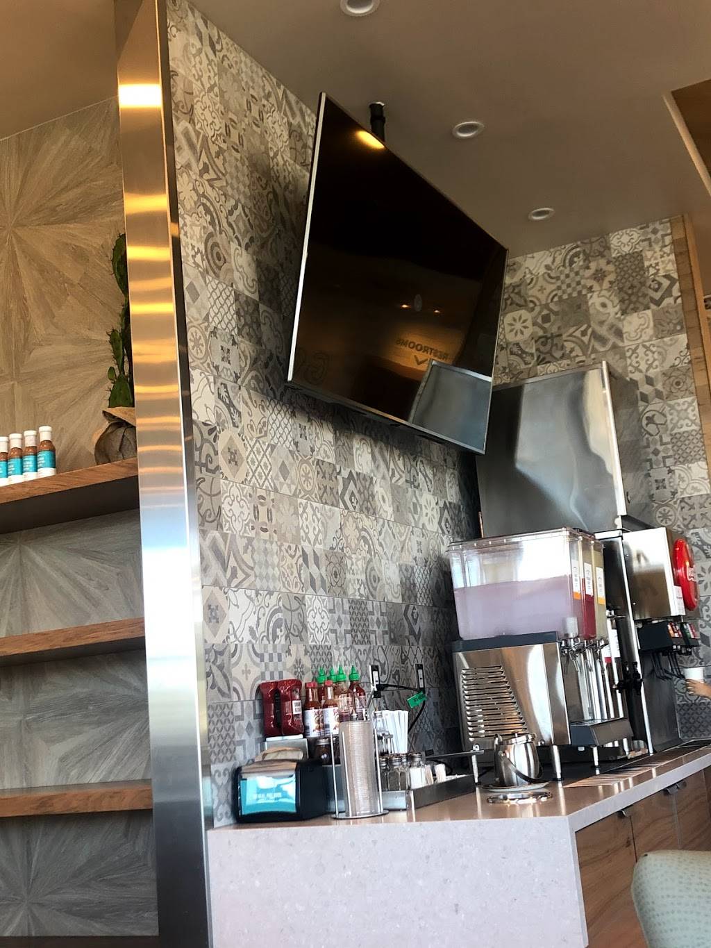 Luna Grill | restaurant | 16475 Paseo Del Sur, San Diego, CA 92127, USA | 8587719499 OR +1 858-771-9499