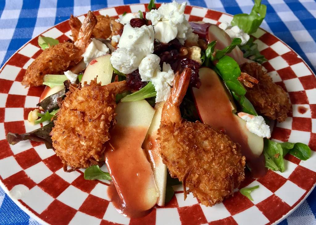 Charlottes Web | restaurant | 39 W Clinton St, Dover, NJ 07801, USA | 9733289387 OR +1 973-328-9387