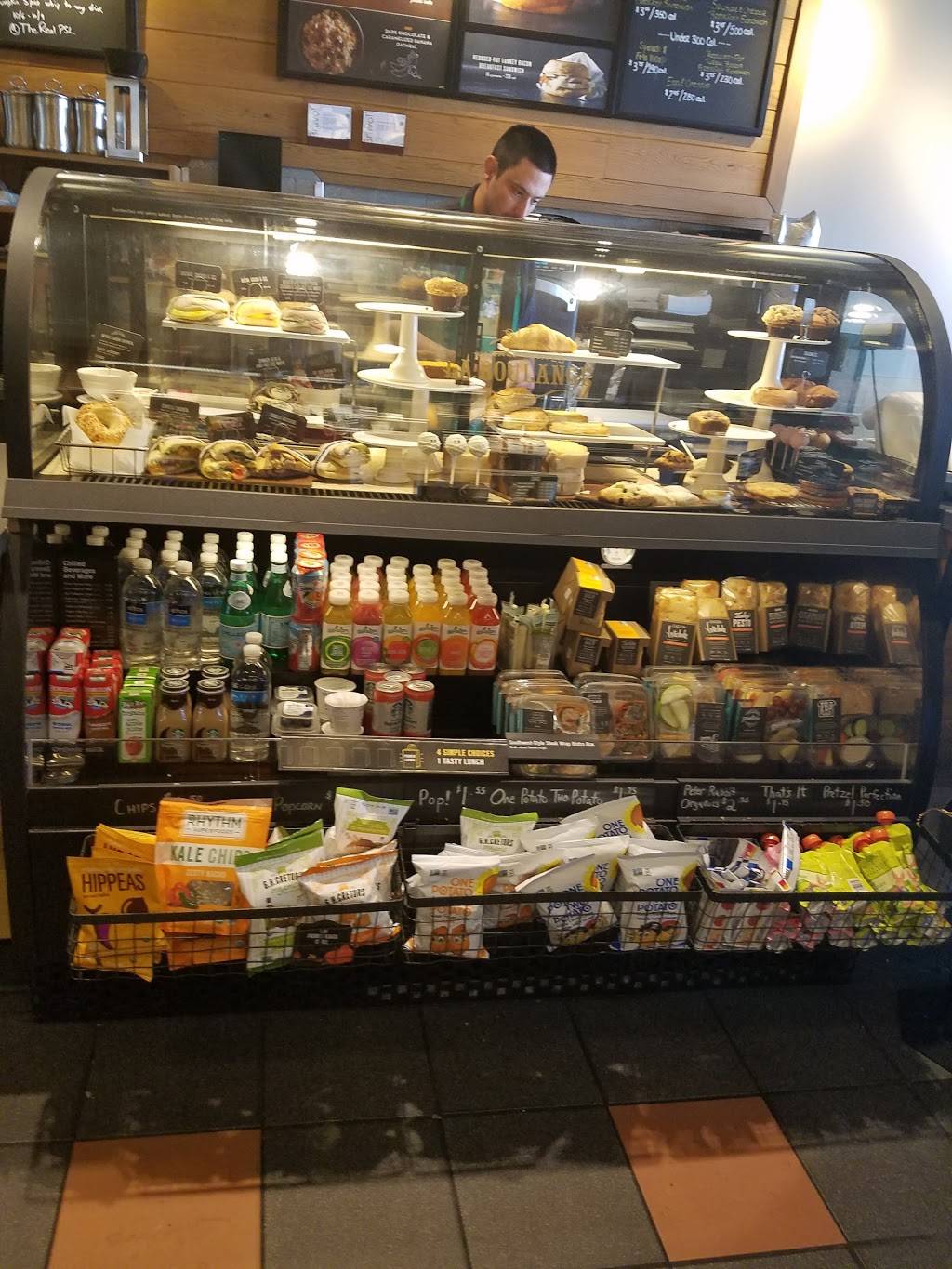 Starbucks | cafe | 1903 Sproul Rd, Broomall, PA 19008, USA | 6103259495 OR +1 610-325-9495