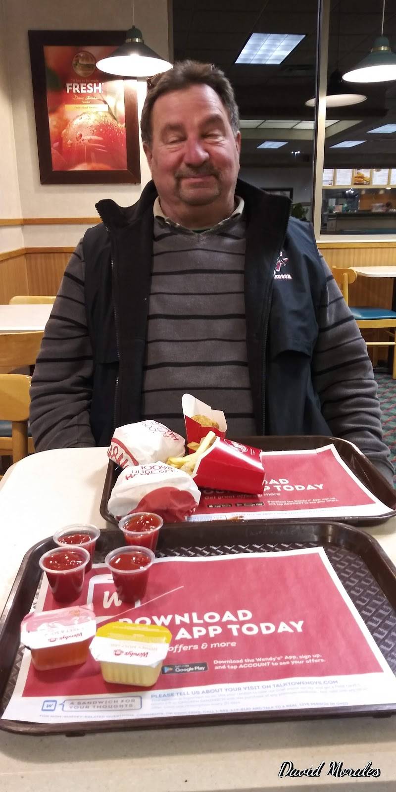 Wendys | restaurant | 5A Northridge Dr, North Windham, CT 06256, USA | 8604569839 OR +1 860-456-9839