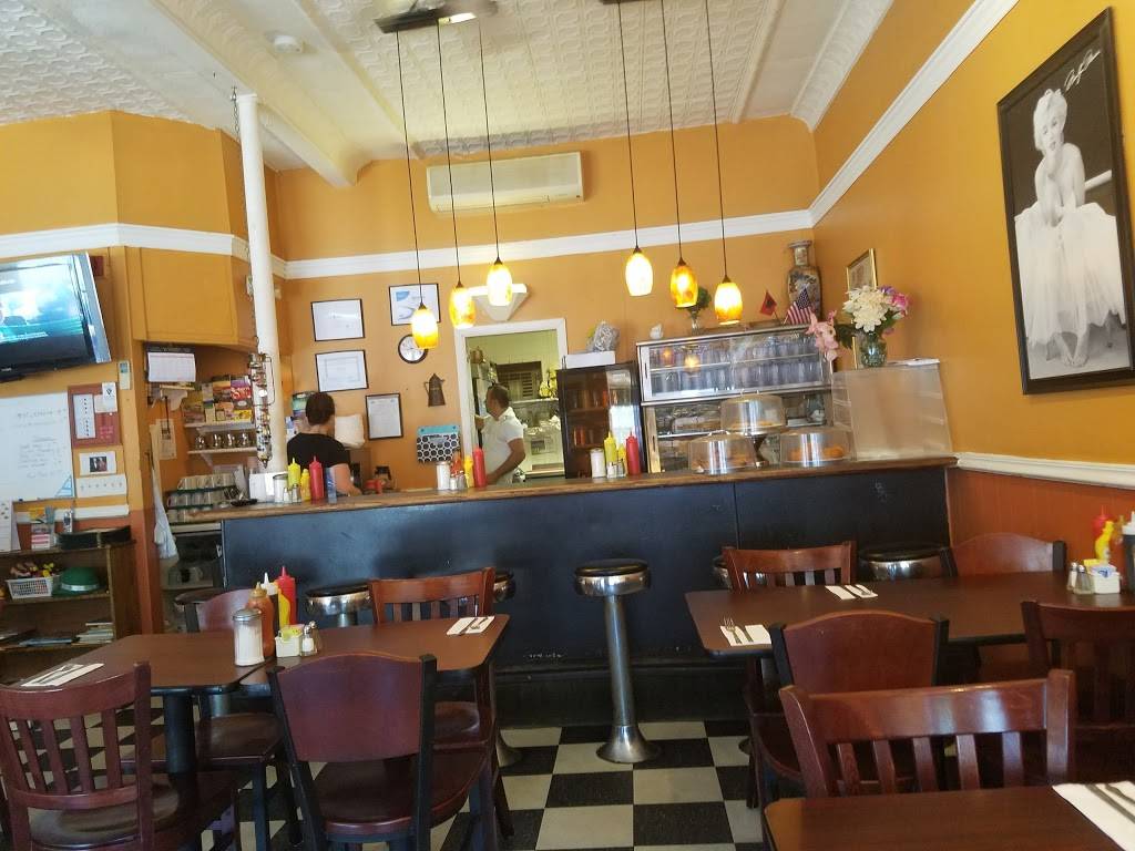 Classic Cafe | cafe | 1313 Massachusetts Ave, Arlington, MA 02476, USA | 7816467871 OR +1 781-646-7871