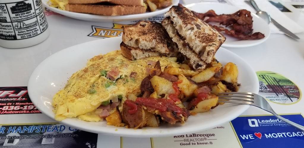 The English Muffin | restaurant | New Hampshire 121, 10 Main St, Hampstead, NH 03841, USA | 6033296952 OR +1 603-329-6952