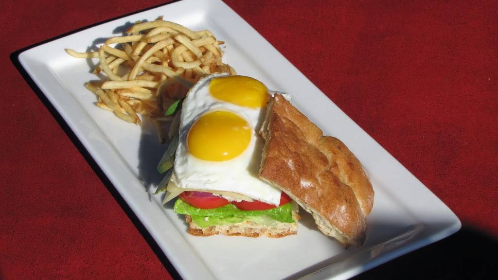 Purans Restaurant | restaurant | 2064 Hillhurst Ave, Los Angeles, CA 90027, USA | 3236671357 OR +1 323-667-1357