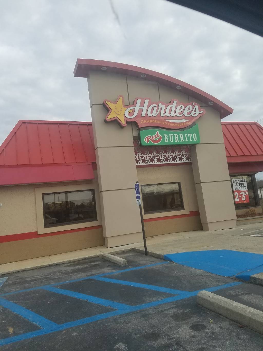 Hardees | restaurant | 8441 Hwy 31 S, Calera, AL 35040, USA | 2056680402 OR +1 205-668-0402