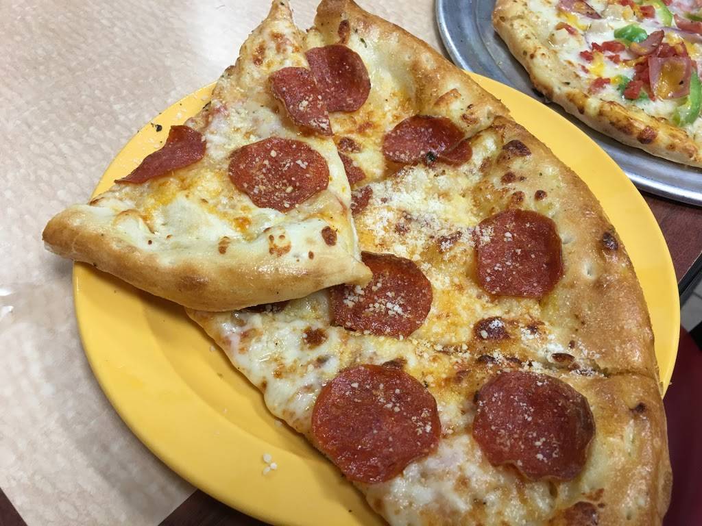 Cicis | restaurant | 11741-A Eastex Fwy, Houston, TX 77039, USA | 2812278111 OR +1 281-227-8111