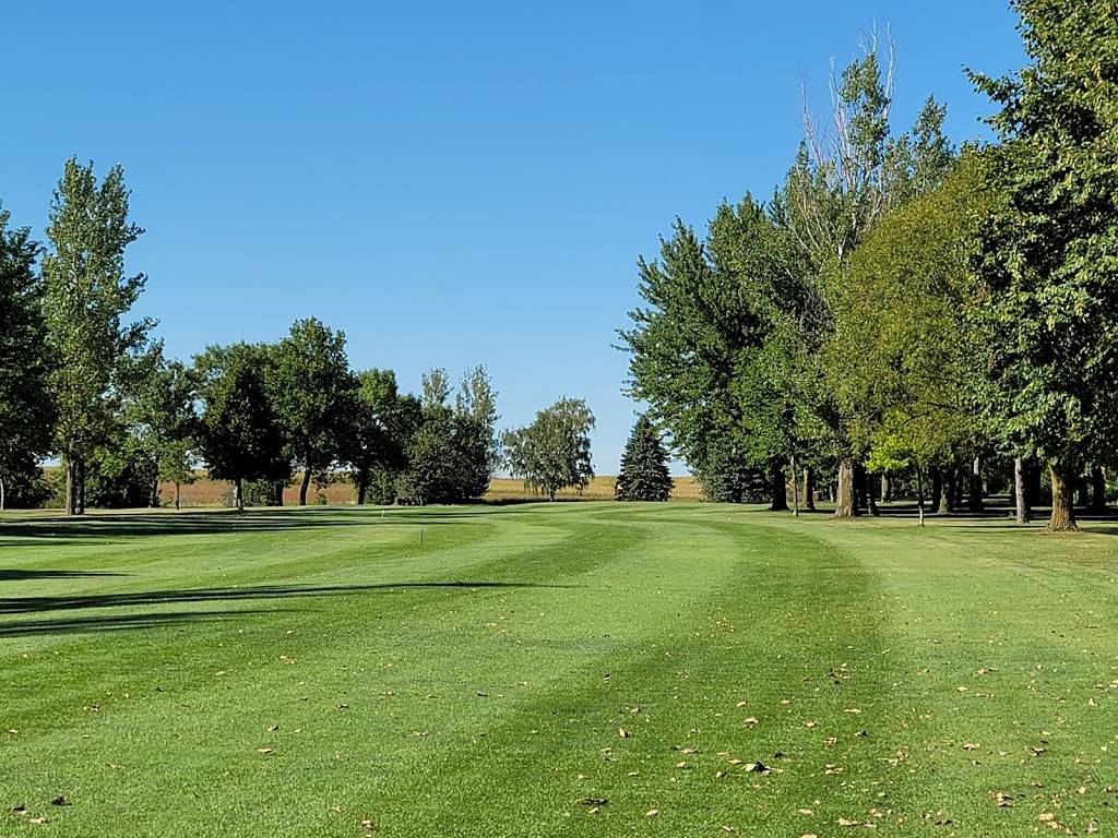 Gruis Recreation Area / The Barn | restaurant | 2724 360th St, Buffalo Center, IA 50424, USA | 6419265393 OR +1 641-926-5393