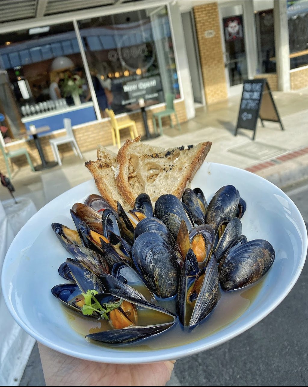 O SEA | seafood for thought | restaurant | 109 S Glassell St, Orange, CA 92866, USA | 7143633309 OR +1 714-363-3309