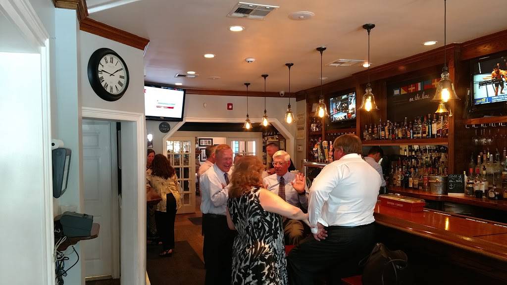 PORTERS on the lane | restaurant | 19 Bellport Ln, Bellport, NY 11713, USA | 6318036067 OR +1 631-803-6067