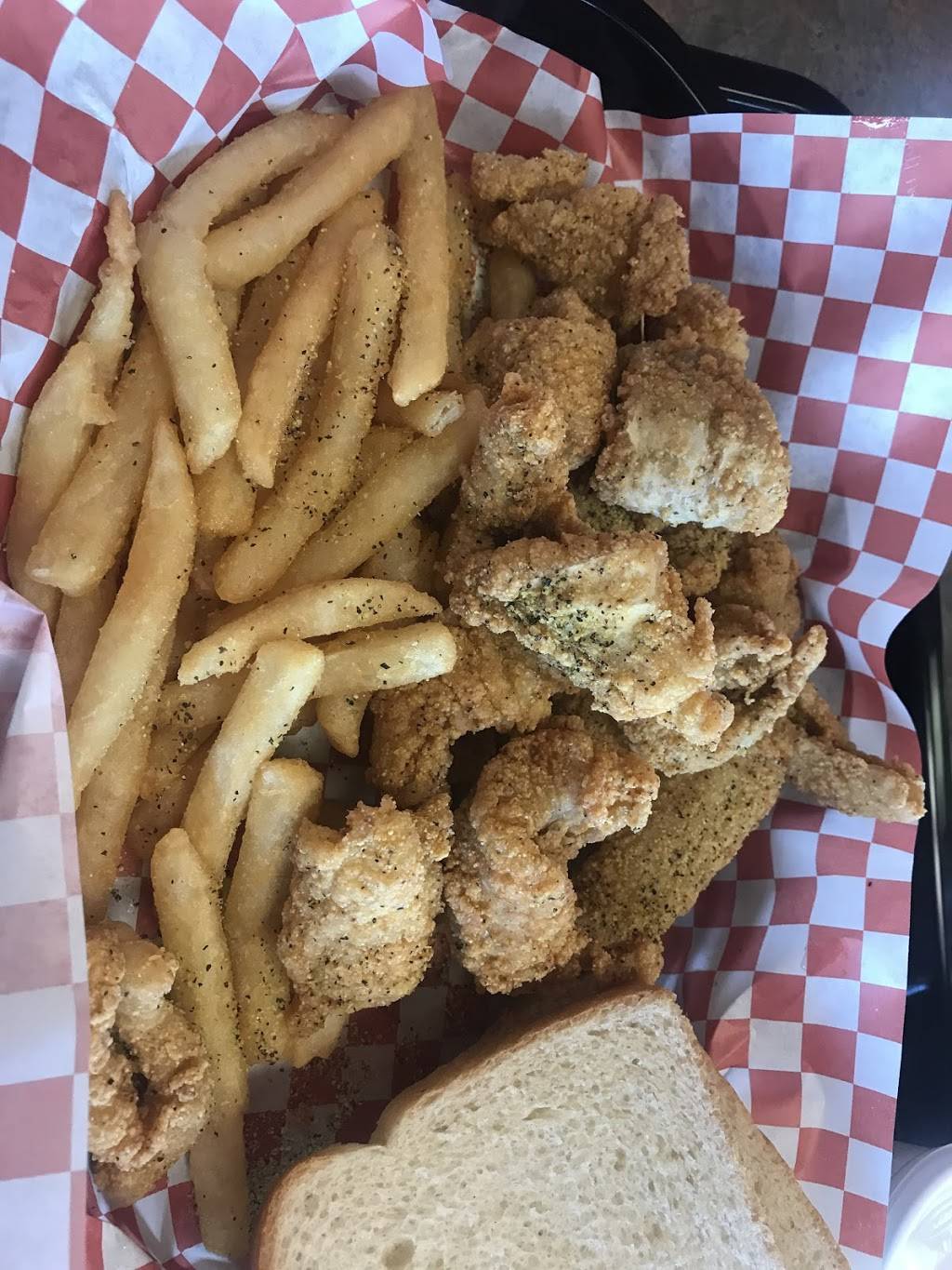 The fish house and grill | restaurant | Elizabethtown, KY 42701, USA | 2705063849 OR +1 270-506-3849