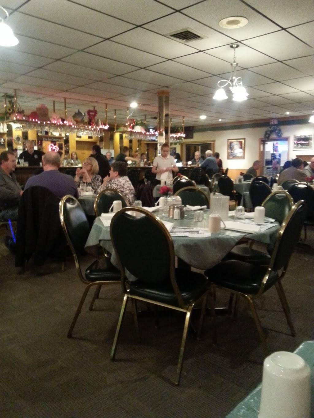 Country Heights Supper Club | restaurant | 1152 Badger Rd, Hazel Green, WI 53811, USA | 6087484687 OR +1 608-748-4687