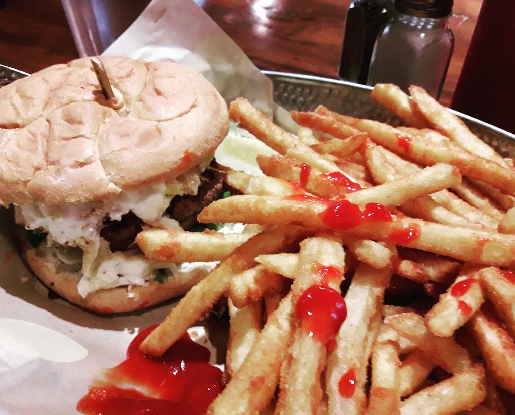 Bulldog Tavern | restaurant | 205 Prospect St, Washington, DC 20007, USA | 2026876186 OR +1 202-687-6186