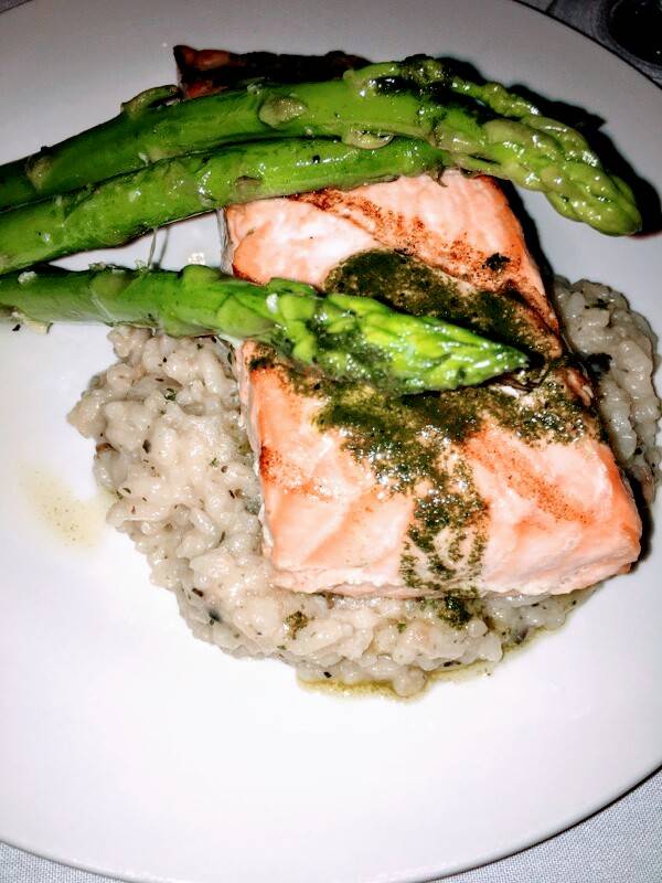 Antoinettas Restaurant | restaurant | 523 Cedar Run Dock Rd, West Creek, NJ 08092, USA | 6099789785 OR +1 609-978-9785