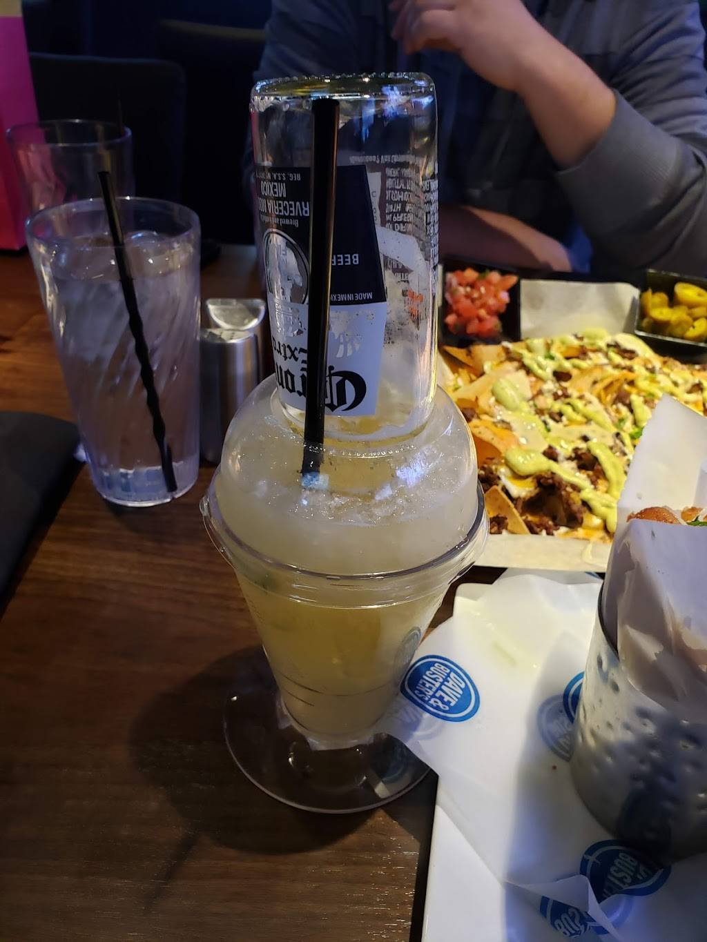 Dave & Busters | restaurant | 5000 Shelbyville Rd Ste D200, Louisville, KY 40207, USA | 5029630940 OR +1 502-963-0940