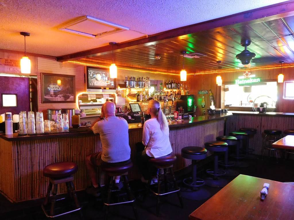 Black Hammock Restaurant | restaurant | 2316 Black Hammock Fish Camp Rd, Oviedo, FL 32765, USA | 4073651244 OR +1 407-365-1244