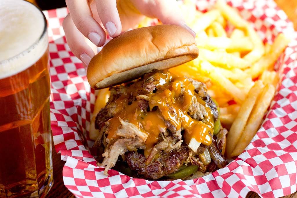 The Sports Garden Canal Park | restaurant | 425 S Lake Ave, Duluth, MN 55802, USA | 2187224724 OR +1 218-722-4724