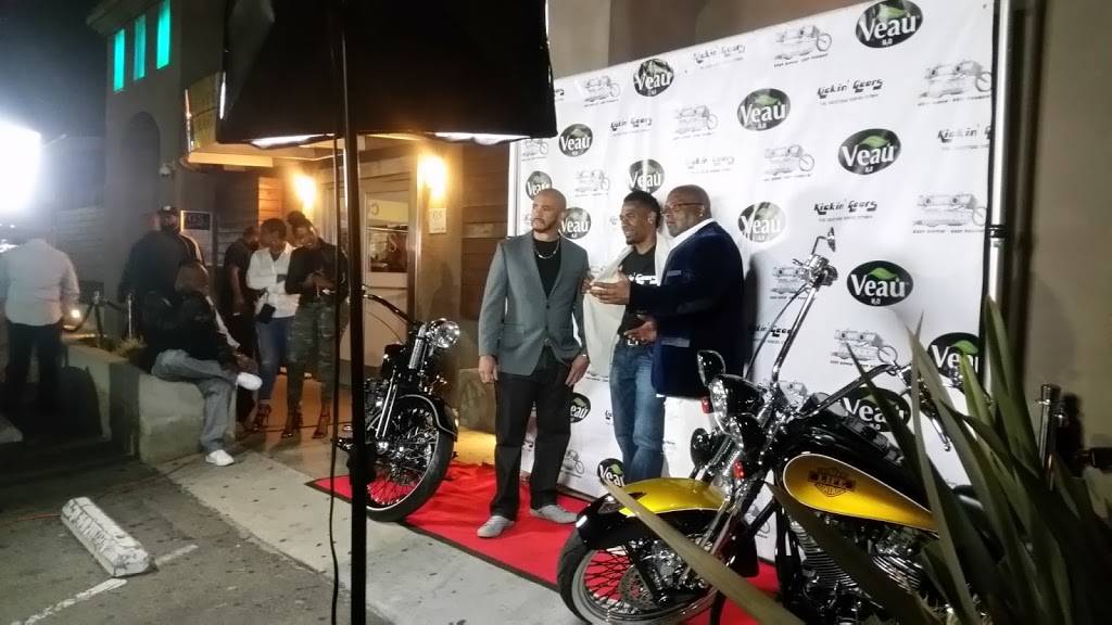 Game Sports Bar Restaurant and Lounge | night club | 5630 W Manchester Ave, Los Angeles, CA 90045, USA | 3102164263 OR +1 310-216-4263