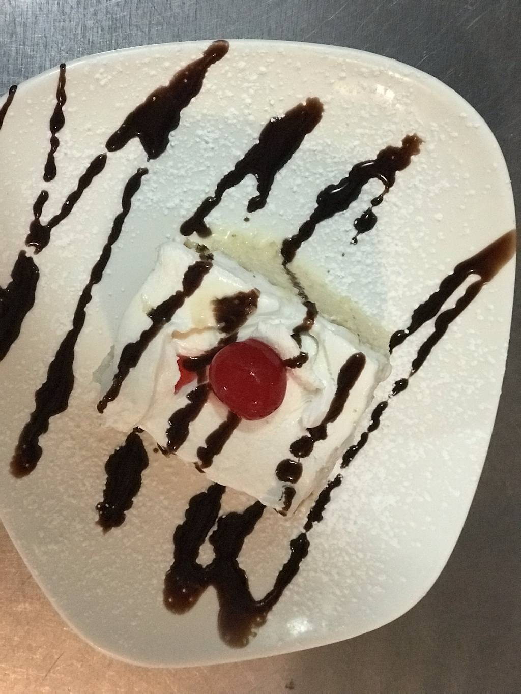 La Hacienda Tex-Mex & Grill Restaurant | restaurant | 3 W Washington St, Middleburg, VA 20117, USA | 5406873123 OR +1 540-687-3123