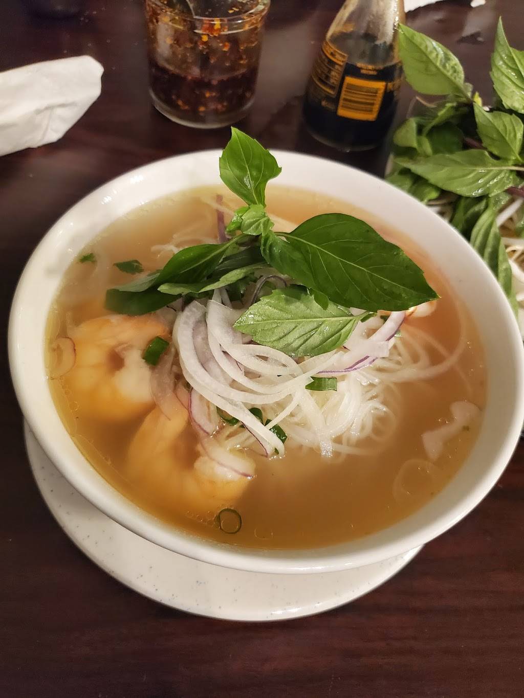 Pho KC | restaurant | 4875 E Pawnee St, Wichita, KS 67218, USA | 3169900972 OR +1 316-990-0972