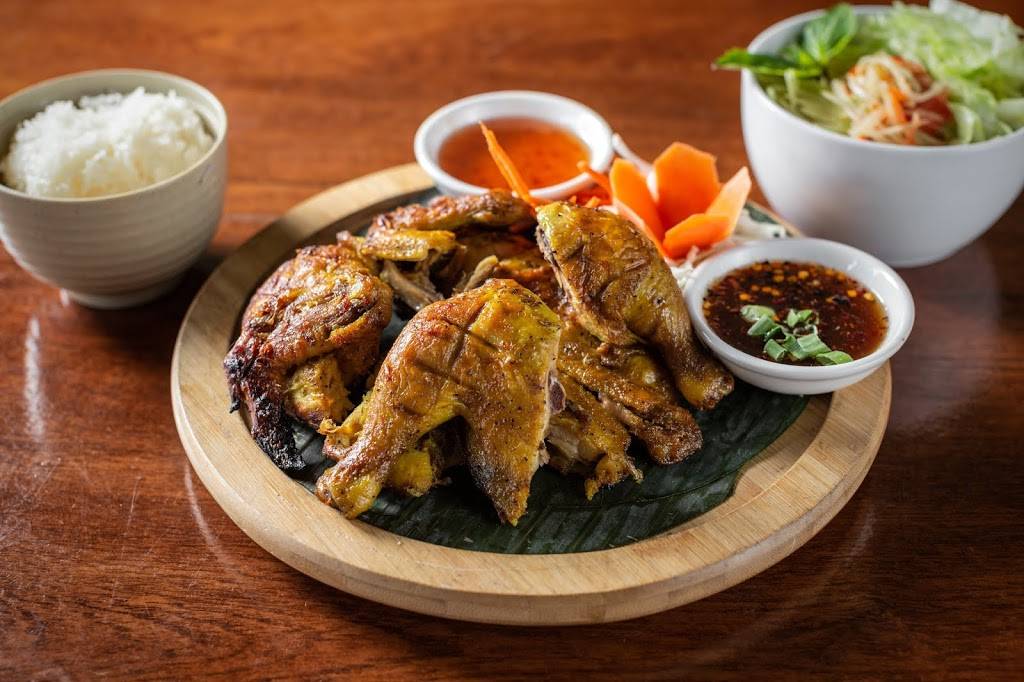 Green Leaf Thai Cuisine | restaurant | 4658 N Western Ave, Chicago, IL 60625, USA | 7739898517 OR +1 773-989-8517